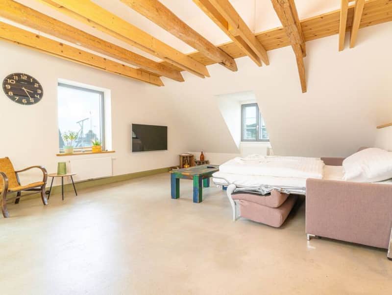 Extrabett in Couch Wohnzimmer