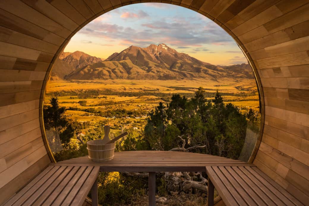 90 mins to Big Sky skiing, 0 mins to total silence.