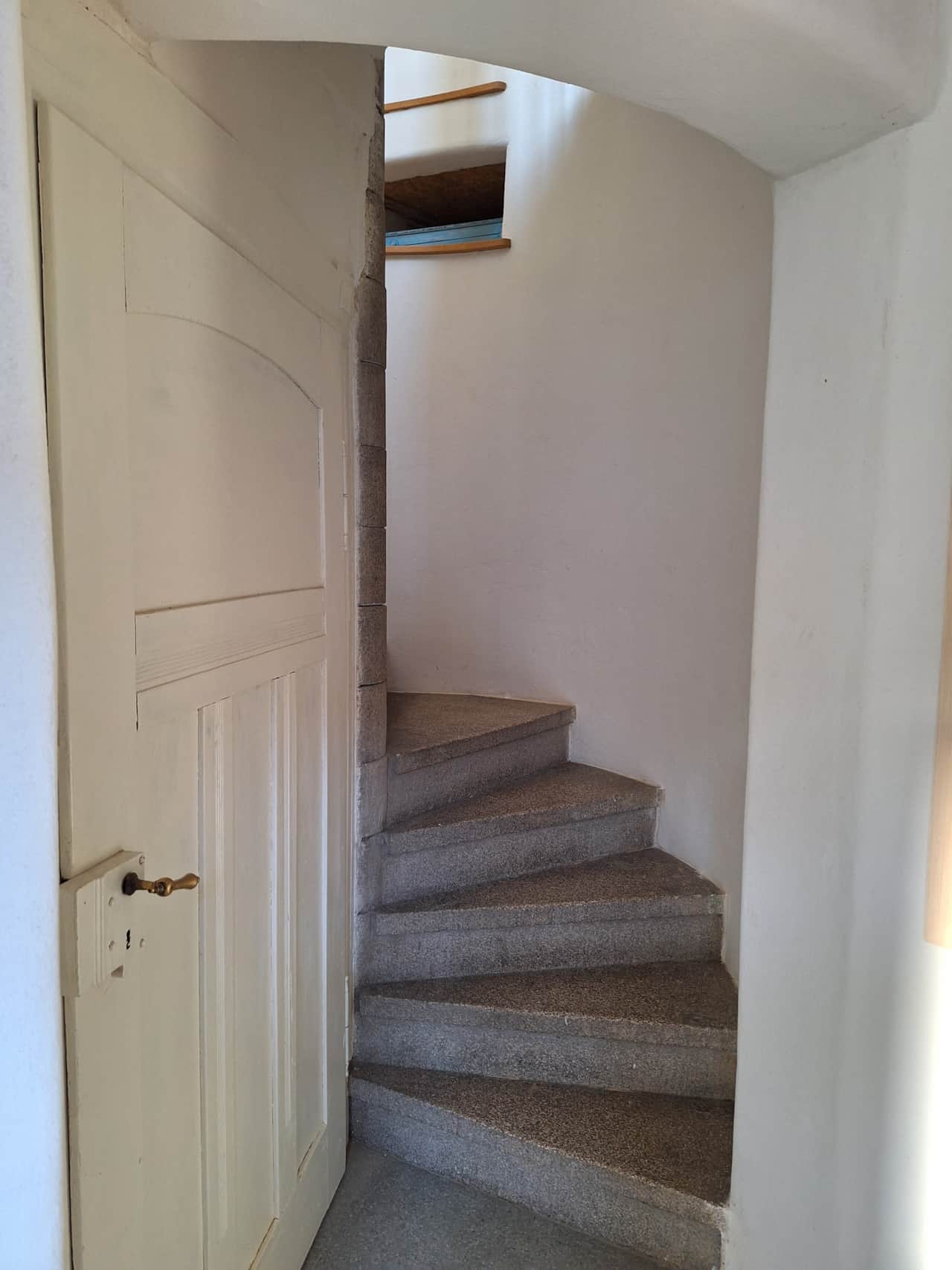 Steintreppe EG->1. OG