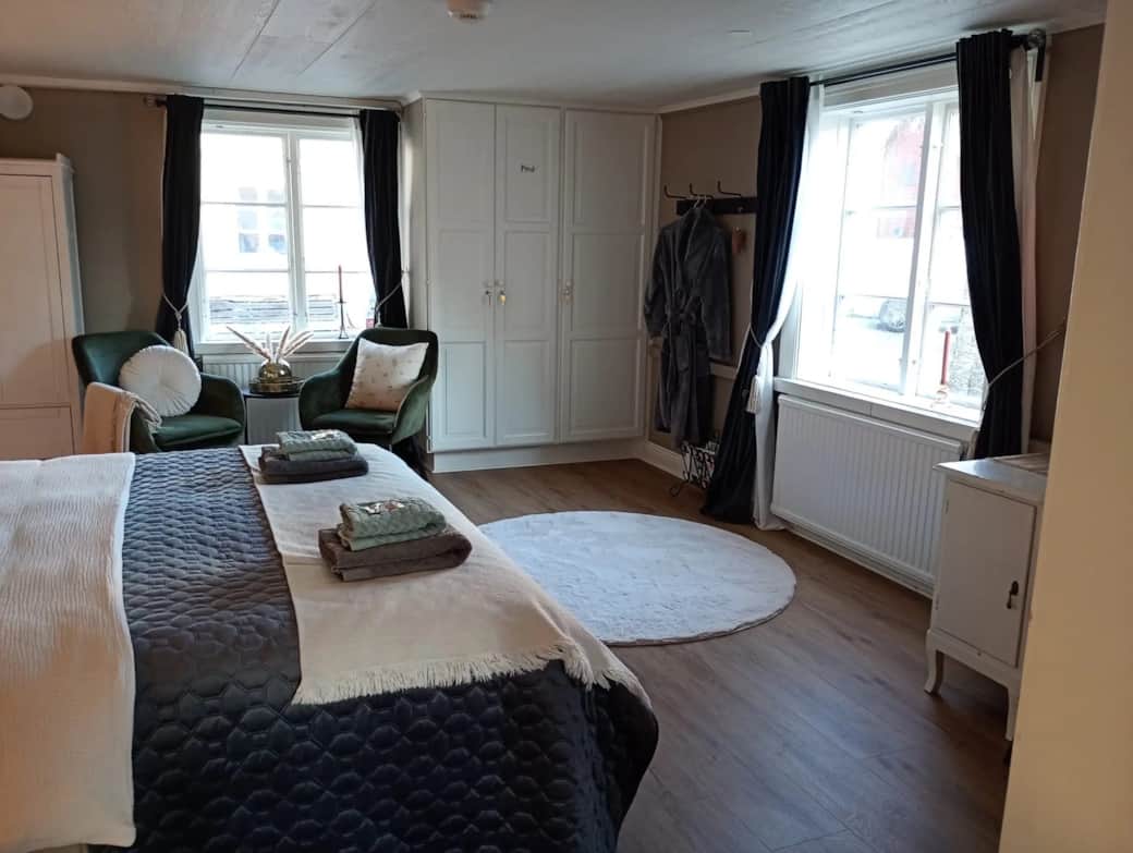 Spacious room Spacious room