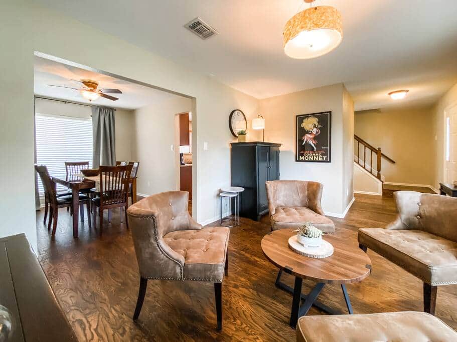Living Room leads into the dining room. Living Room leads into the dining room.