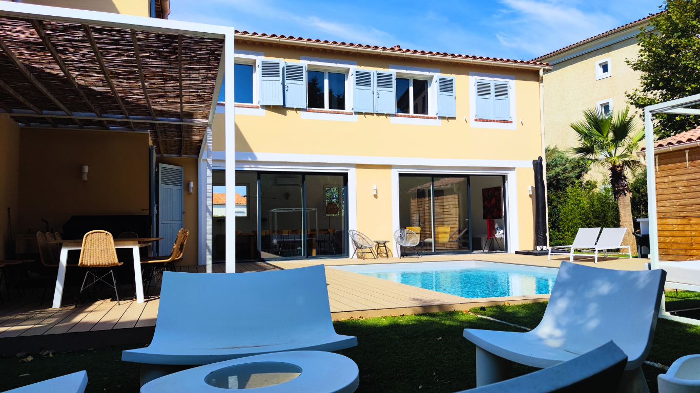 Villa Acacias