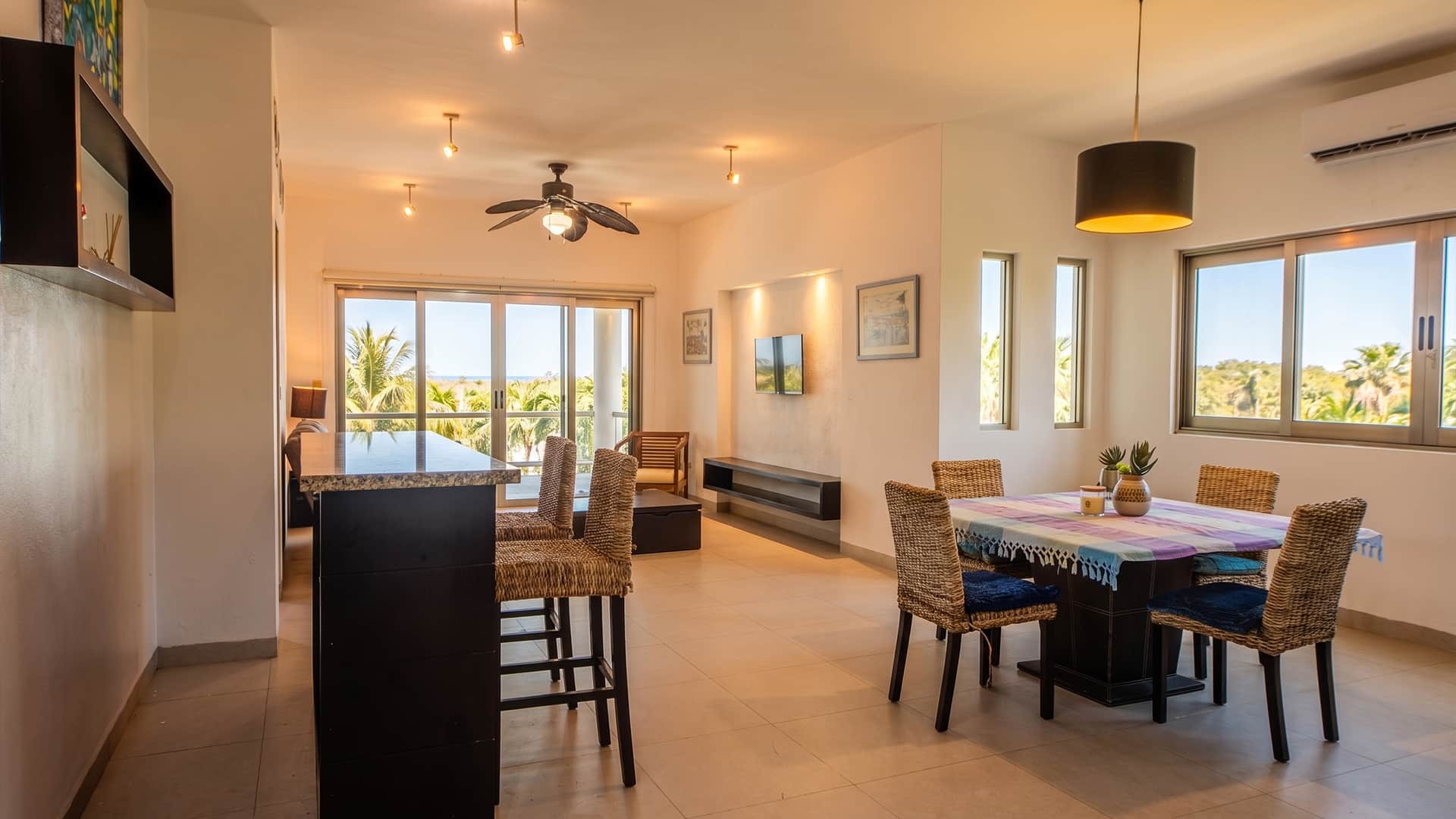 TBCC Casa By The Sea Bar & Dining Room.jpg TBCC Casa By The Sea Bar & Dining Room.jpg