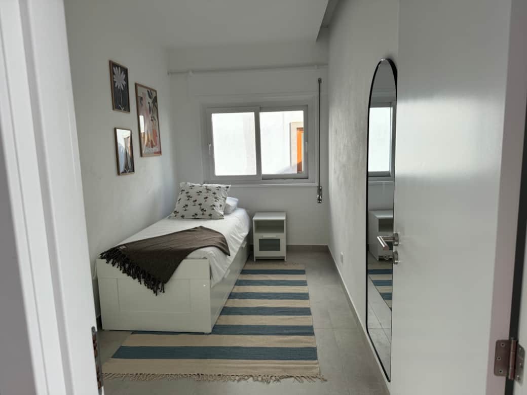 Second Bedroom with Pull-Out Bed Second Bedroom with Pull-Out Bed