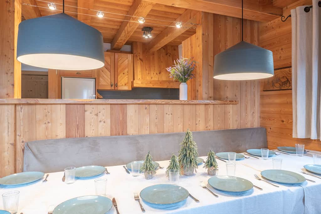Dining Table for 15 people Chalet-Sarenne-Oz3300-Huez-60 Dining Table for 15 people Chalet-Sarenne-Oz3300-Huez-60