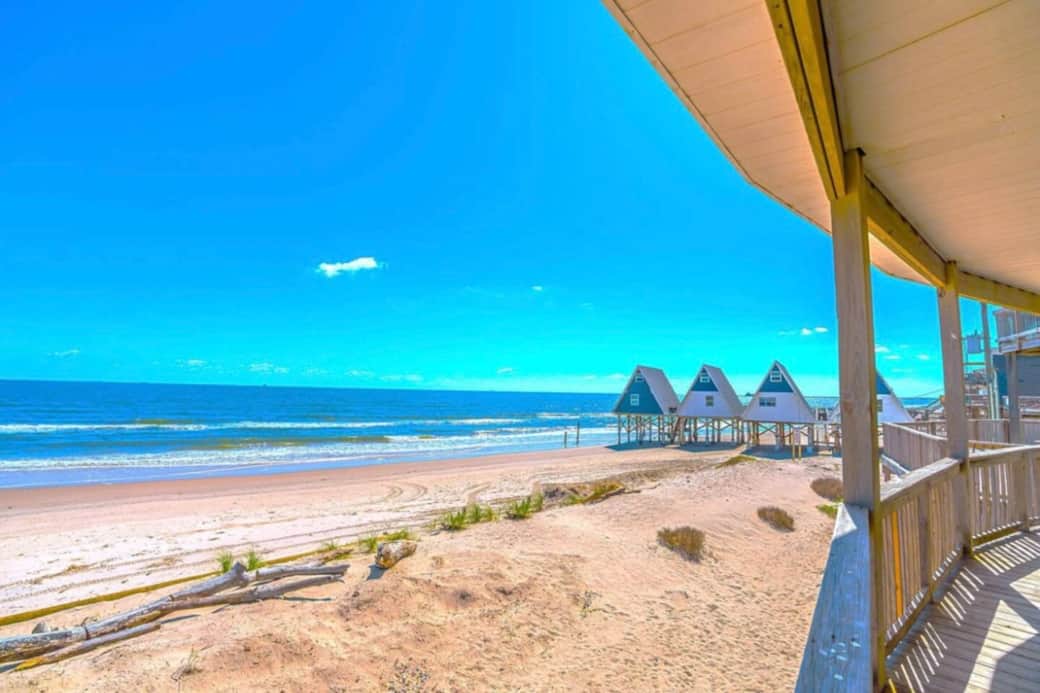6 View to the right - The famous A houses on the beach