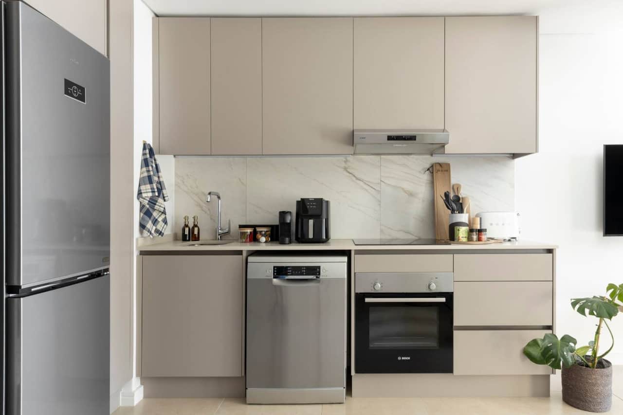 Fully equipped kitchen