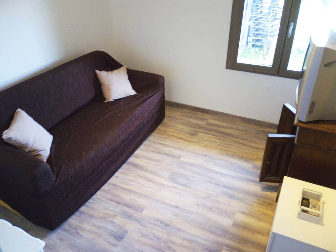 Seconda camera degli ospiti con divano letto

Second guest bedroom with sofa bed