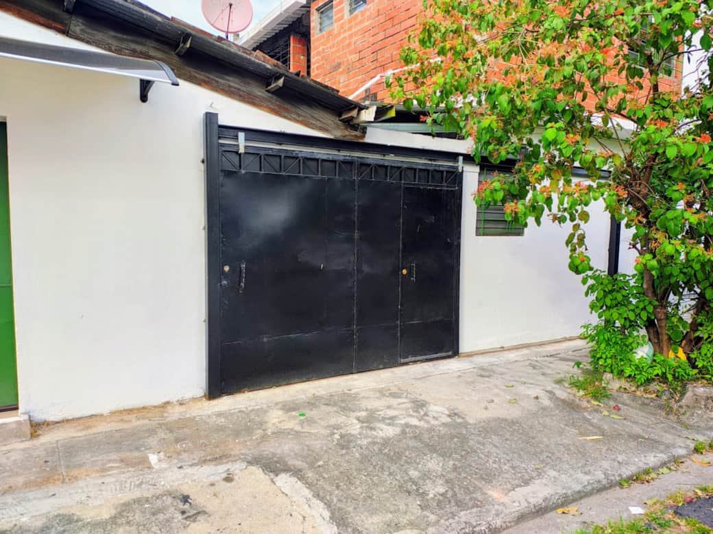 WhatsApp Image 2025-11-07 at 23.05