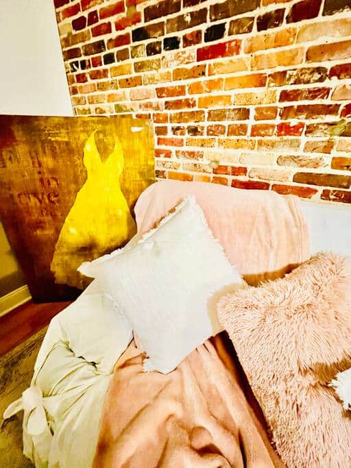 5e0f23d9 189d 4dc1 9433 cb82edde55b6