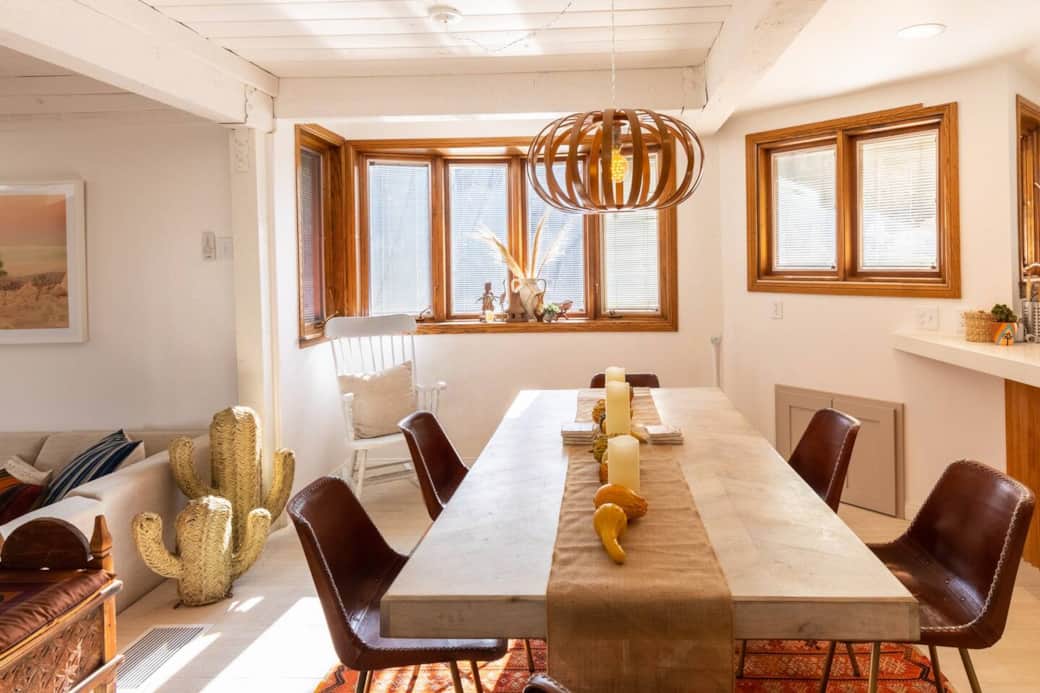 Main House - Dining Room

