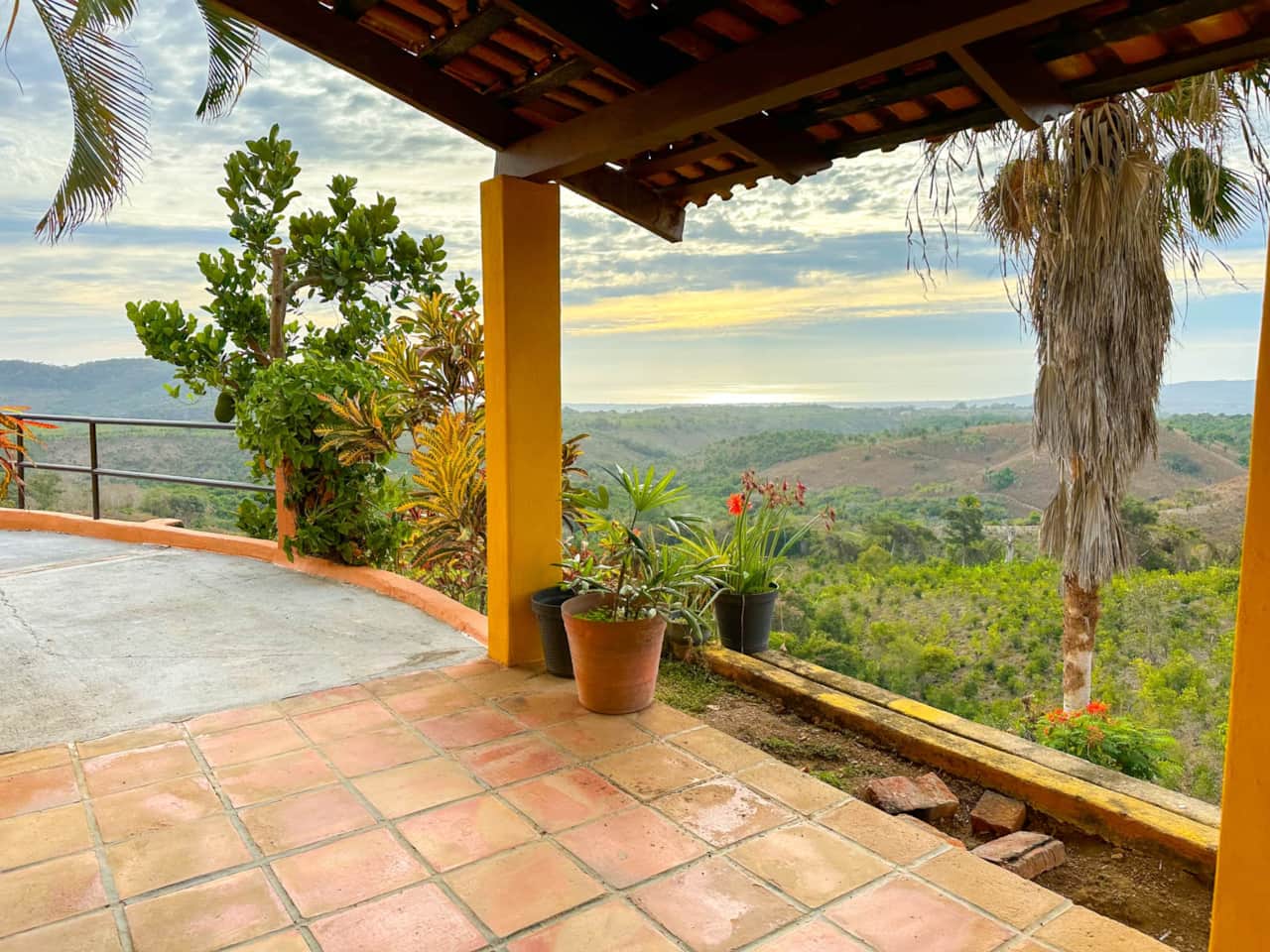 The ocean view outside of La Casa Chialm.