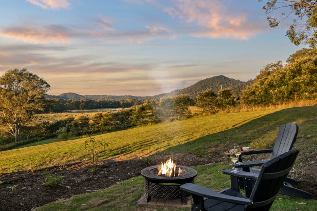 Jinibara Cottage Twilight Firepit 1