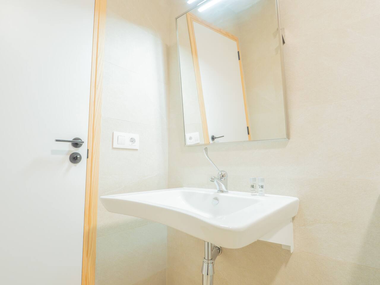 YBH Villa Lara - Apartamento 002