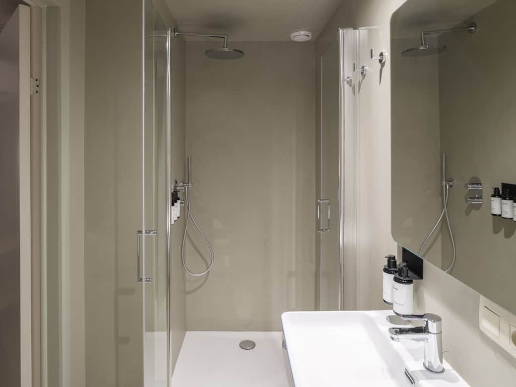 BATHROOM LO SABLE