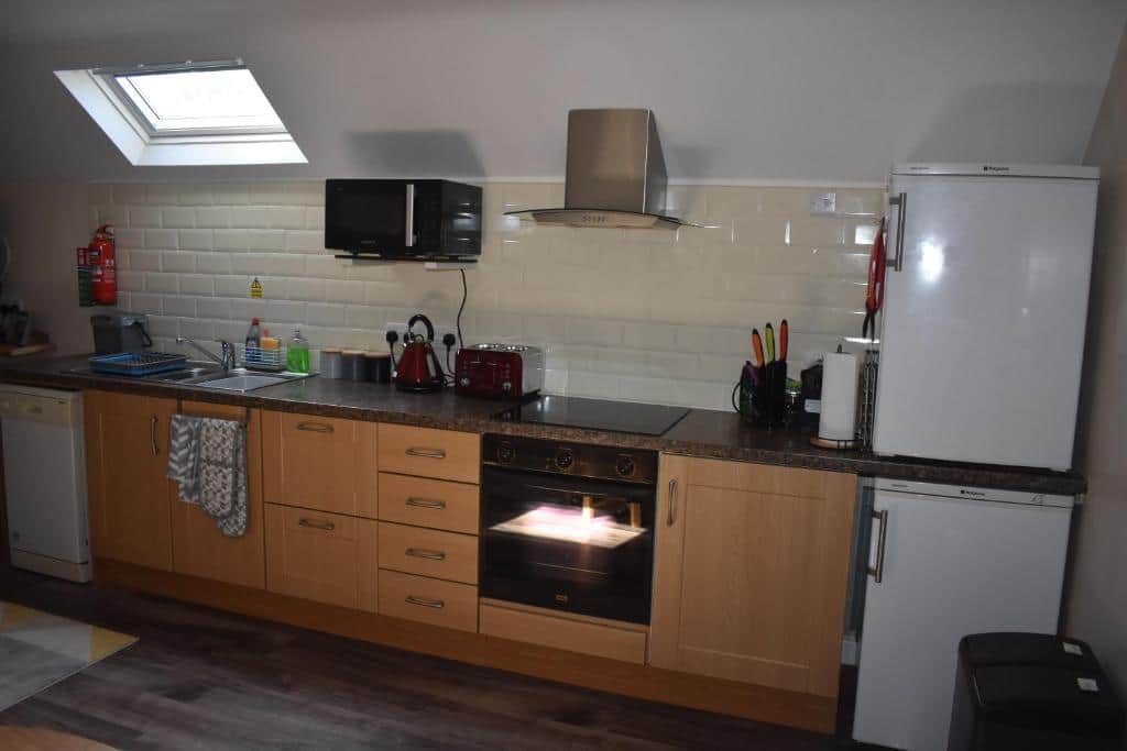Fully equipped kitchen area