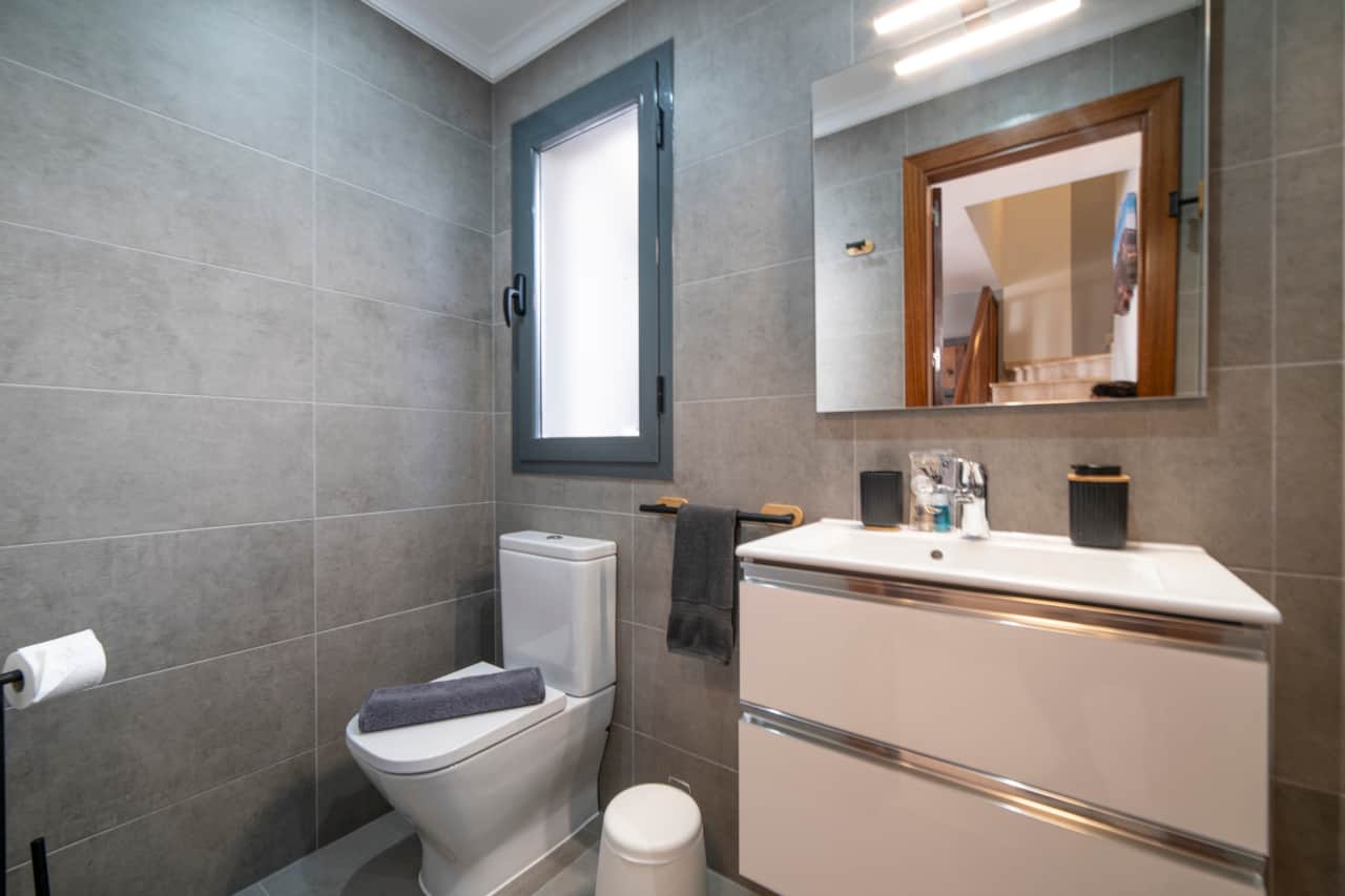 Bathroom Ground