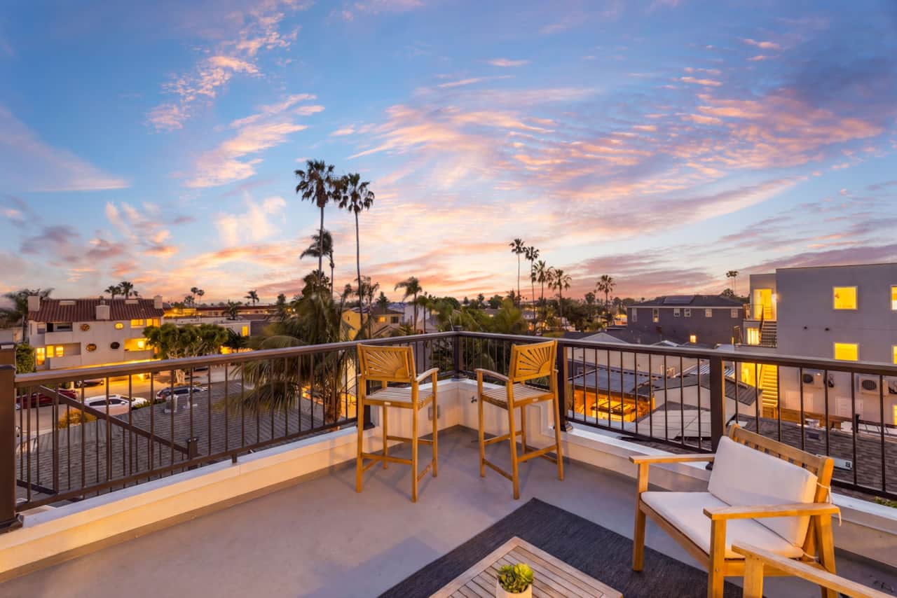 Rooftop Deck with views