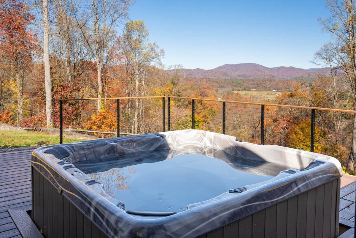 Spectacular jacuzzi views