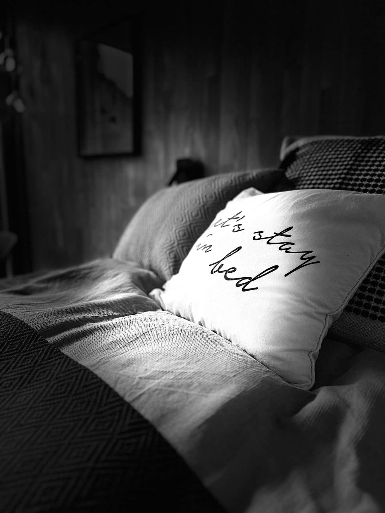 https://l.icdbcdn.com/oh/3a843239-2b61-4249-bbd6-e9af44ea1e4e.jpg?w=2080-15
