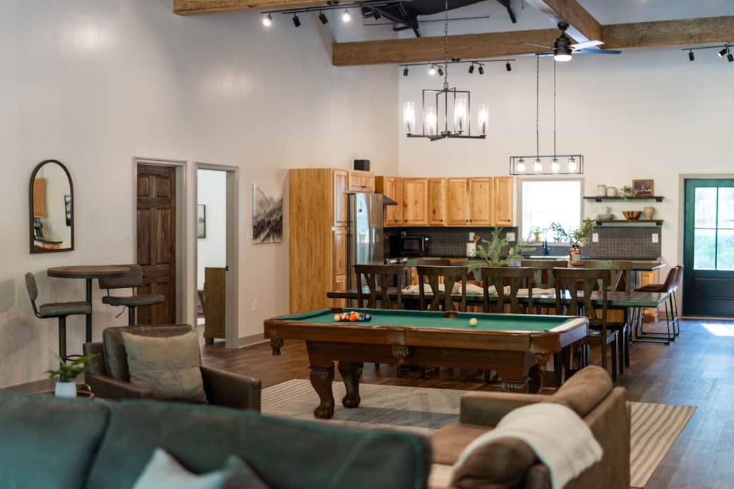 Pool table  
