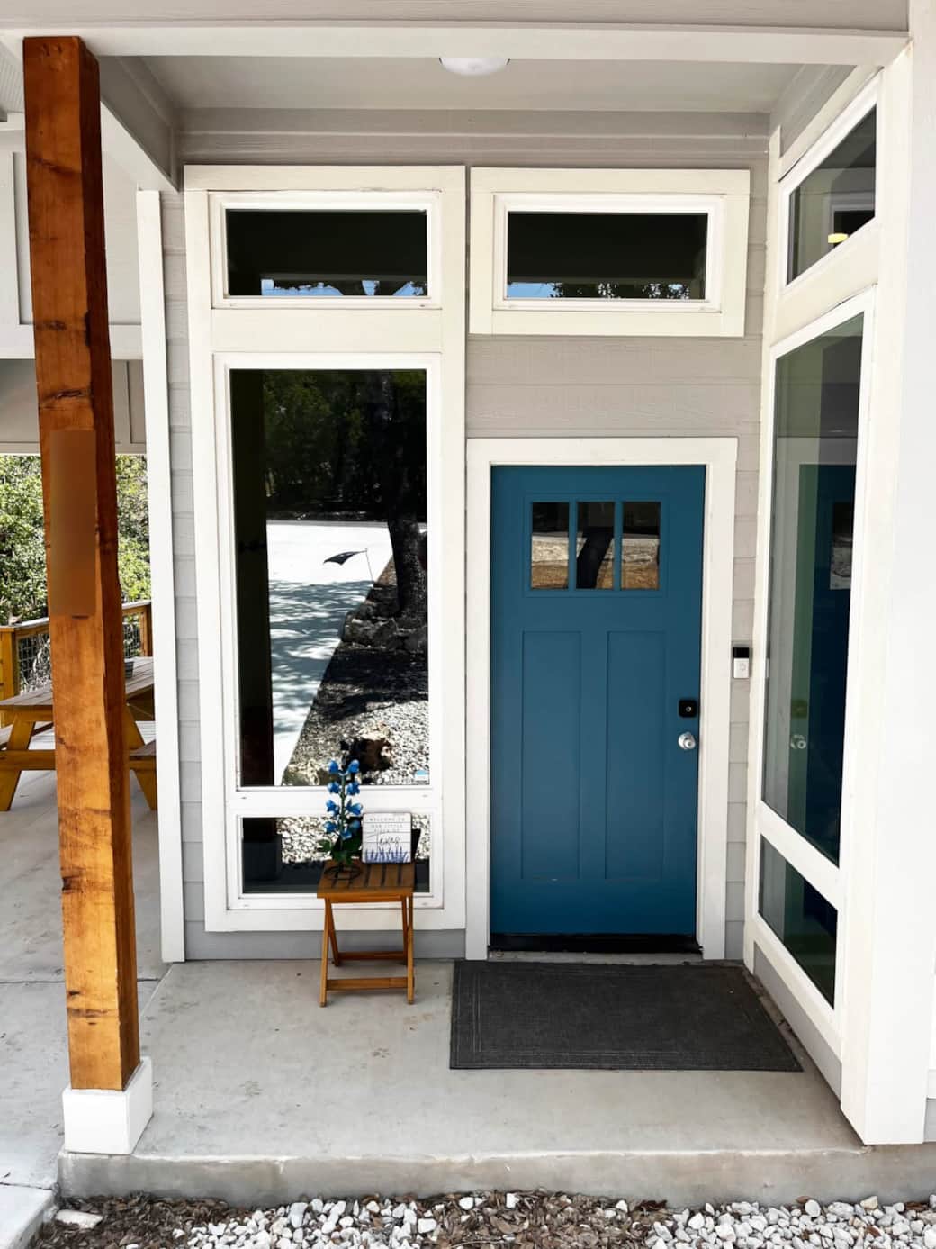 Entry Way Entry Way