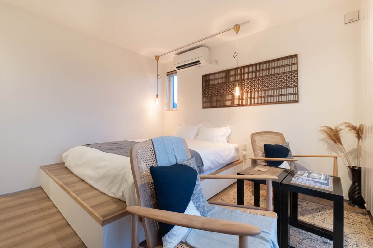 山吹Yamabuki studio suite with private terrace and 360 mountain views in Furano