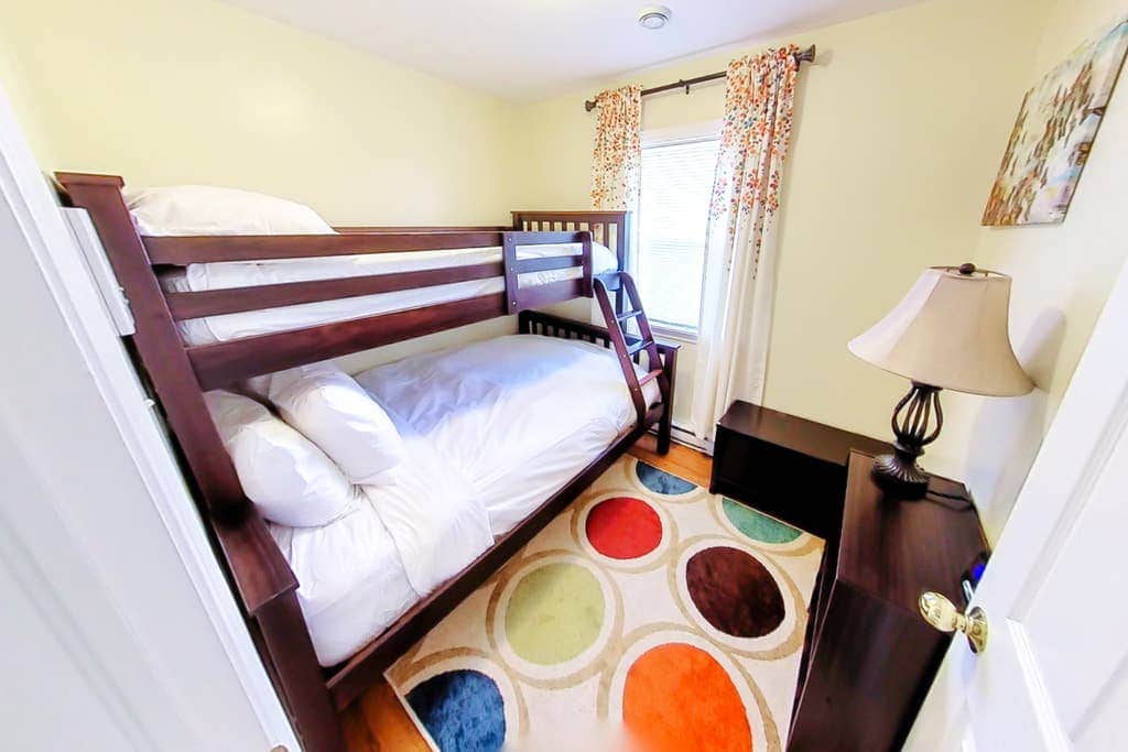 Kelly's 2 Apartment in Yarmouth