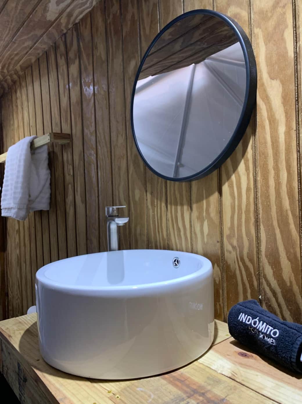 Bathroom lux dome Yu-Ke