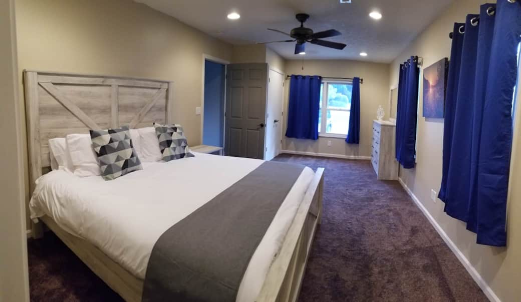 King Bed