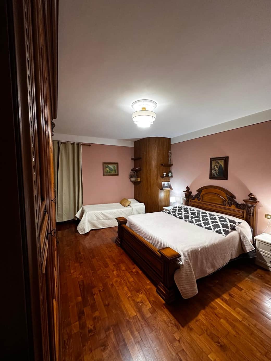 WhatsApp Image 2025-11-10 at 17.10 WhatsApp Image 2025-11-10 at 17.10