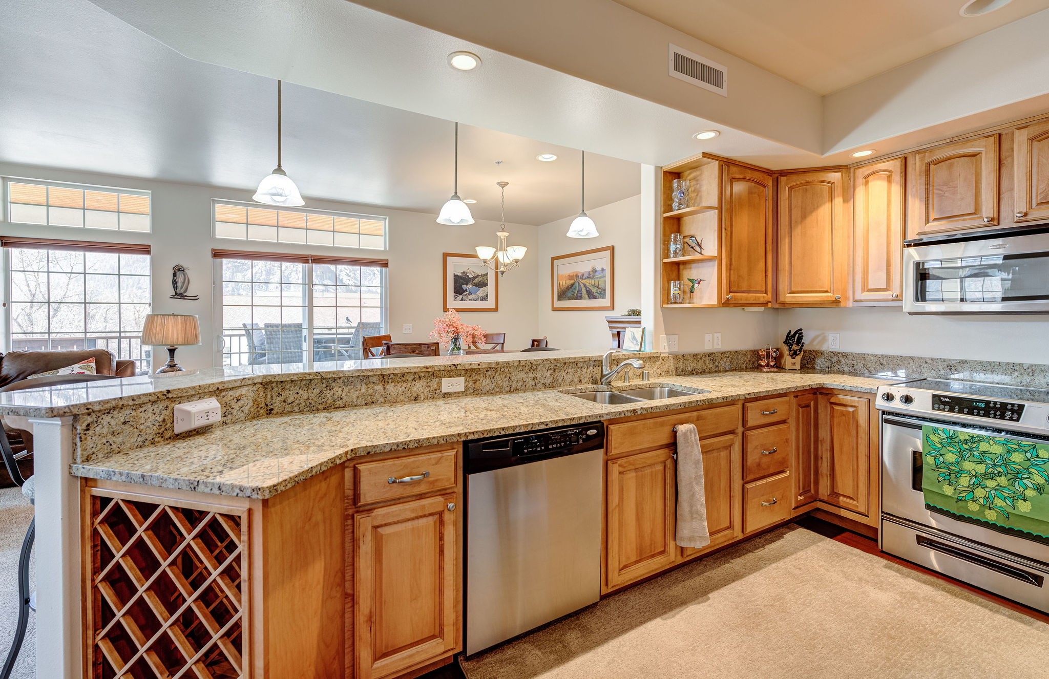 Luxury One Bedroom Condo - Downtown Leavenworth