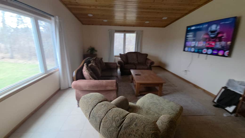 Livingroom Upstairs - Main