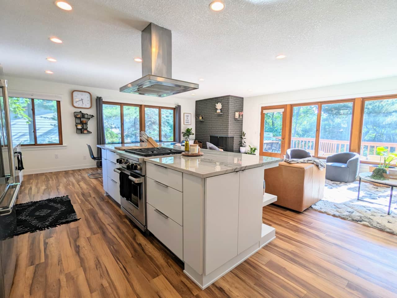 Open concept kitchen, living and dining area overlooking the Mississippi River