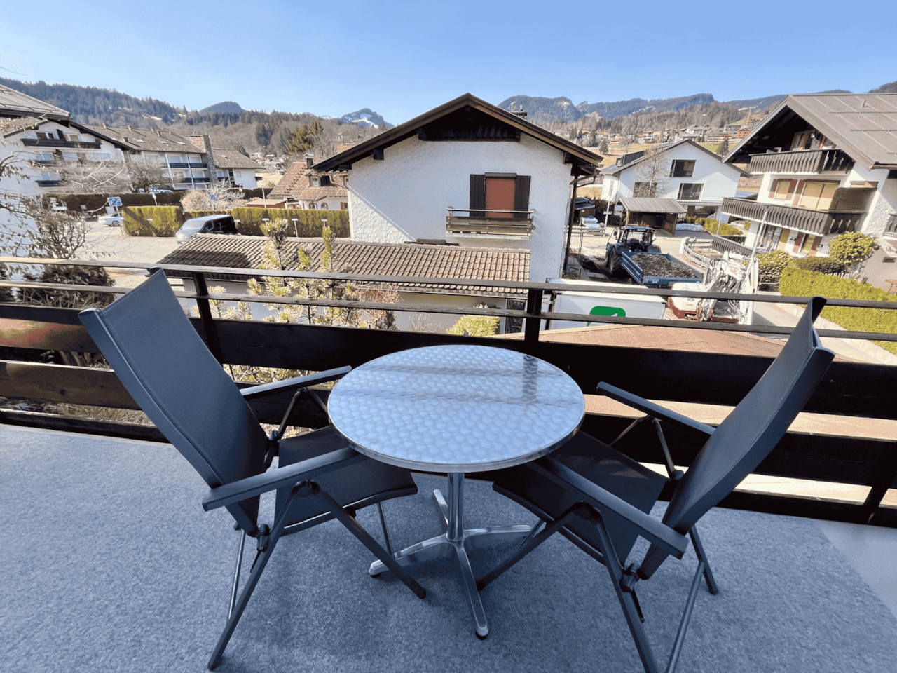 Auf dem Westbalkon die Abendsonne genießen.