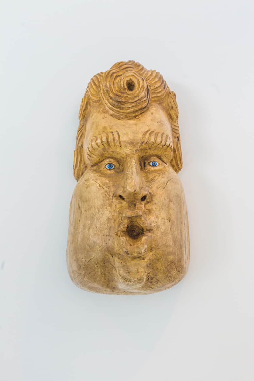 Vacation Rental Isla Mujeres-Taste of Isla-Casa Luna Loca-Punta Sur- Living room wall_s deco potery Vacation Rental Isla Mujeres-Taste of Isla-Casa Luna Loca-Punta Sur- Living room wall_s deco potery