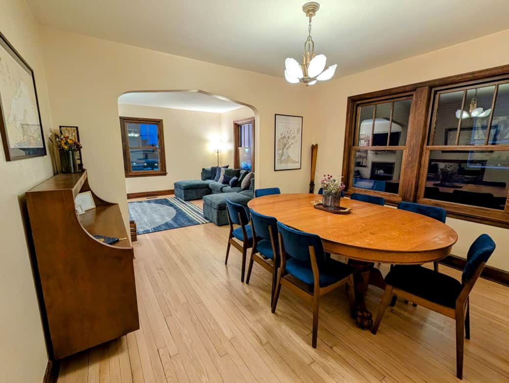 Spacious living area perfect for group movie nights or cocktails