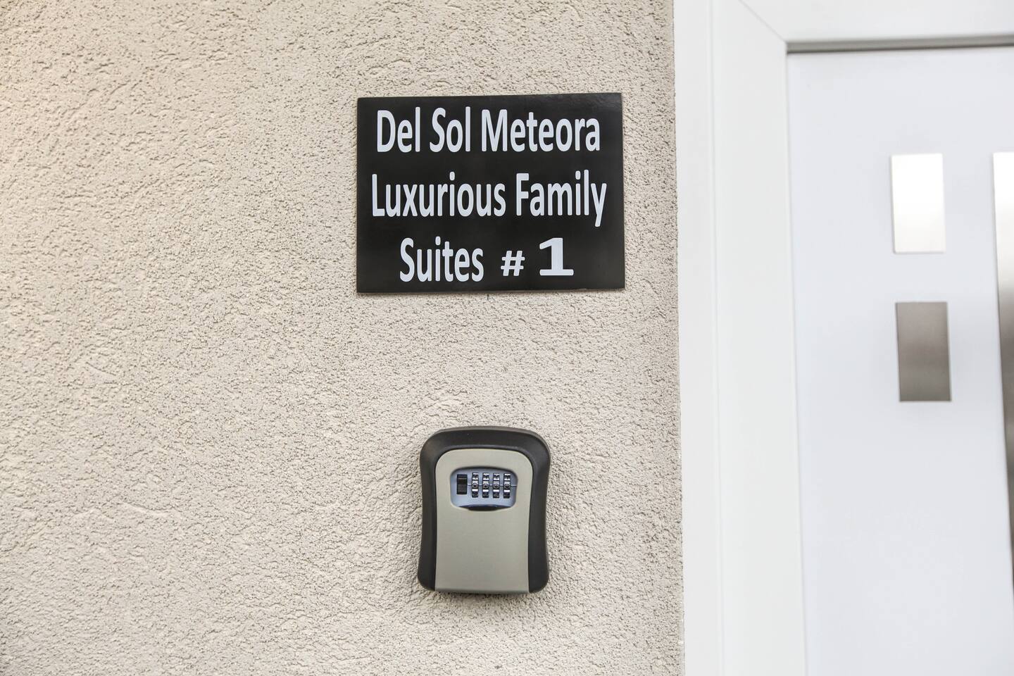 Del Sol Meteora Luxurious Family Suites #1
