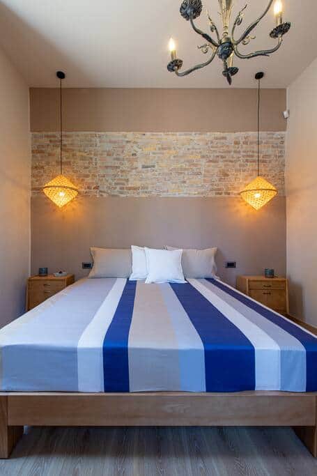 Enjoy the King Size bed