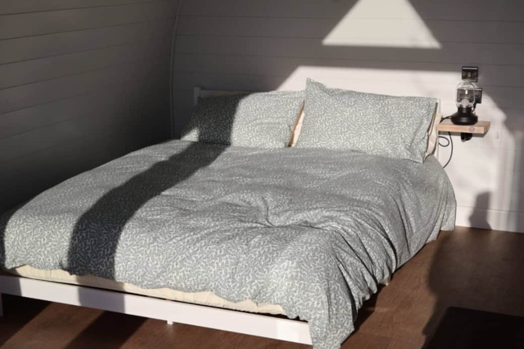 Studio king bed