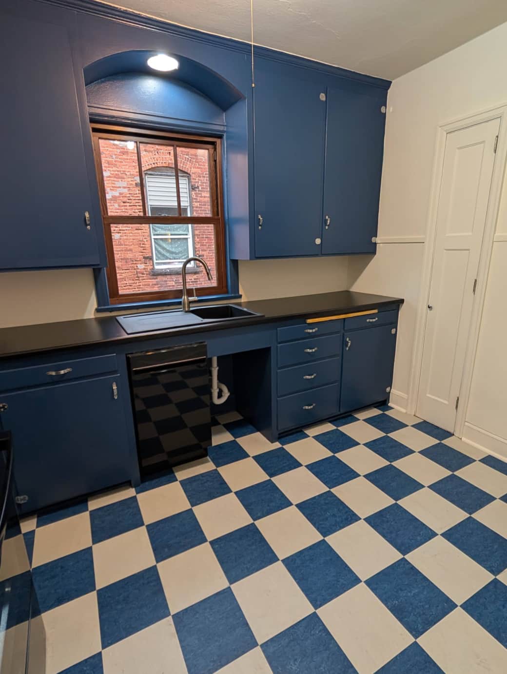 Moden amenities in a classic style