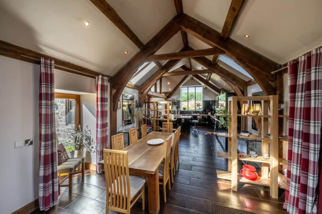 trusses at the entrance