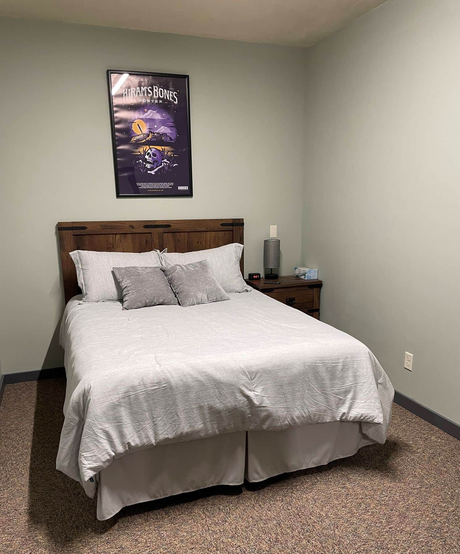 Queen Bedroom