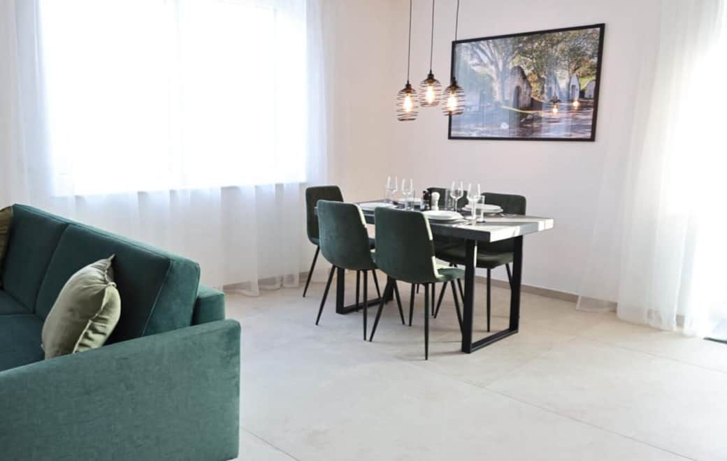 Essbereich 2 grünes Apartment