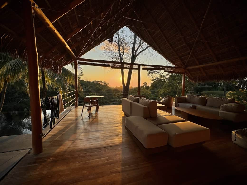 C6649BE8 D7B1 4882 BE9C 91AF3636EA08 C6649BE8 D7B1 4882 BE9C 91AF3636EA08