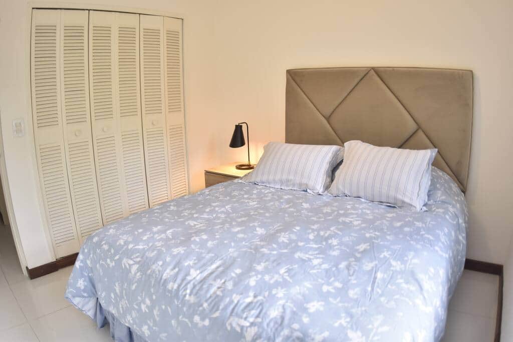 Segunda habitación con cama Queen