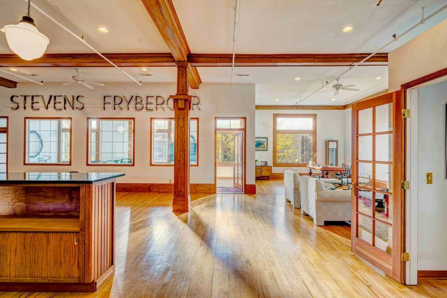 New York Store Suite exterior