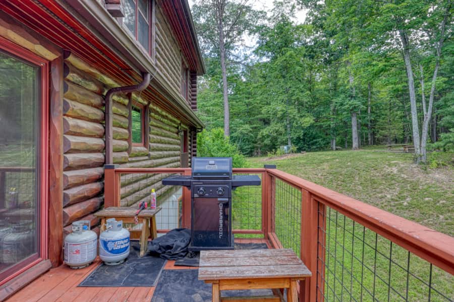 Deck with propane grill