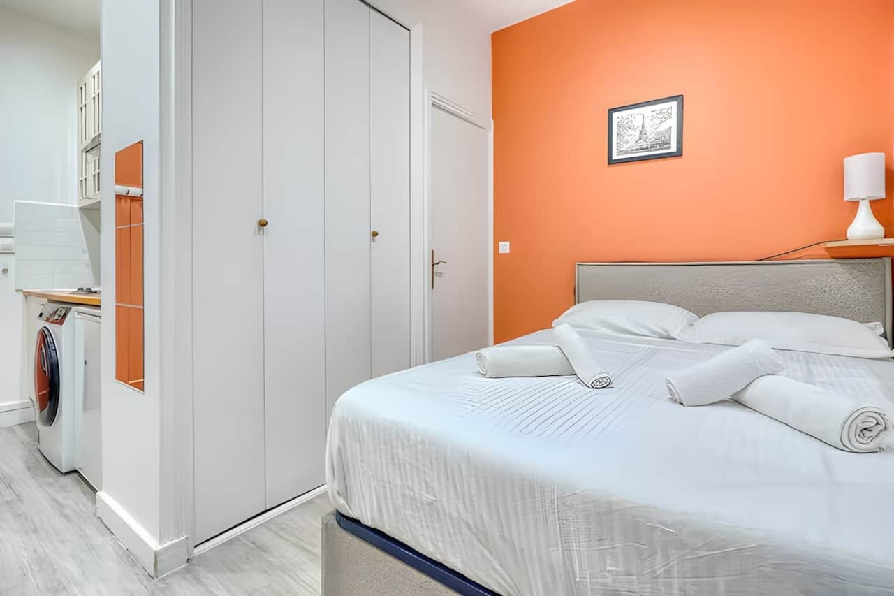 COIN CHAMBRE upscaled