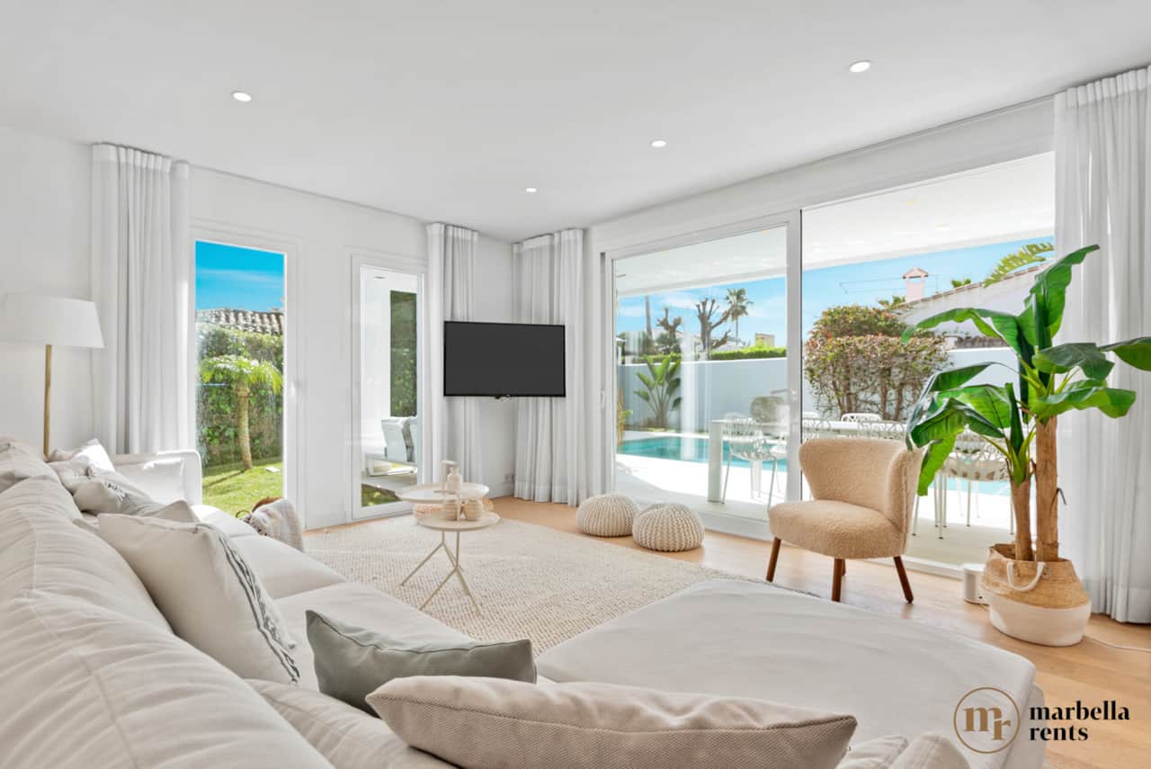 Living room.